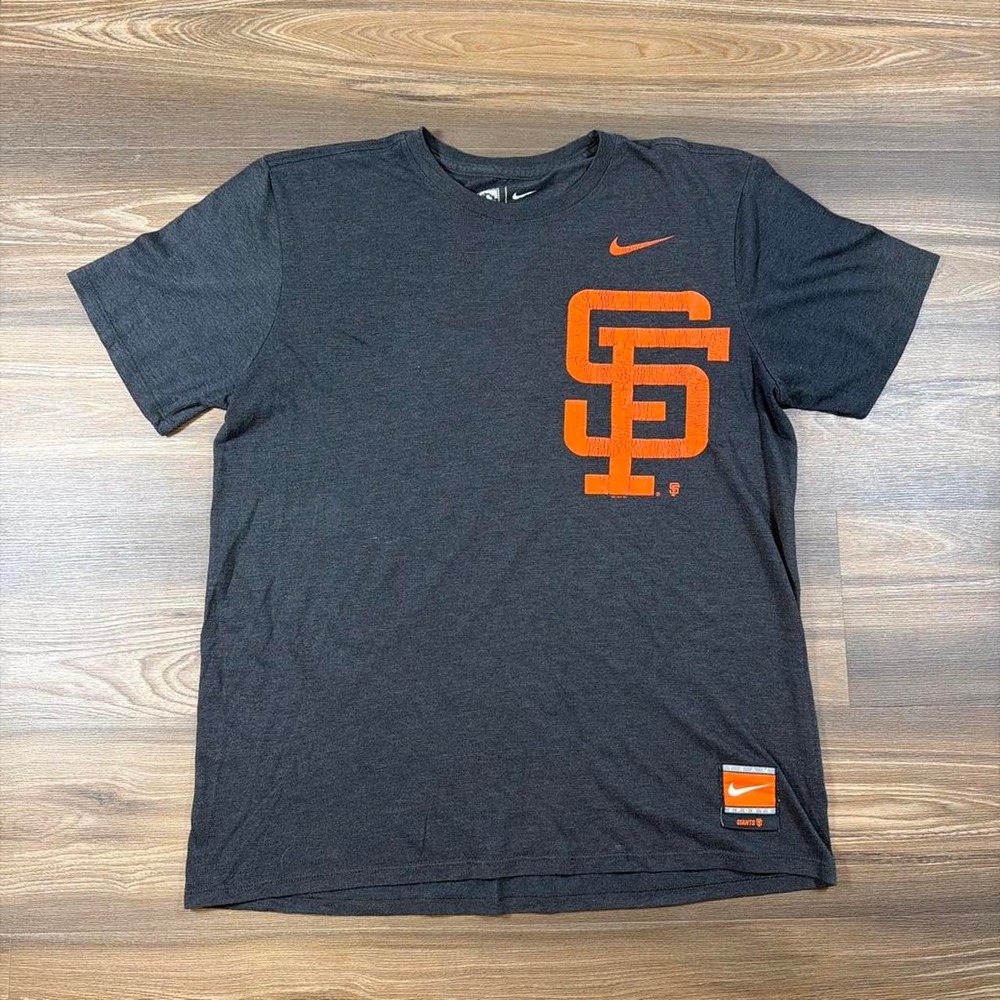 Nike San Francisco Giants black & gray tee with orange SF logo, size L